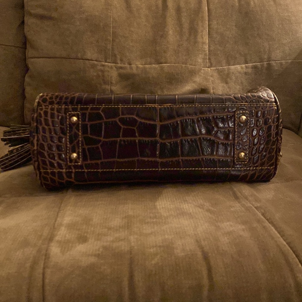 Dooney & Bourke croco embossed fino leather handbag - Picture 7 of 7